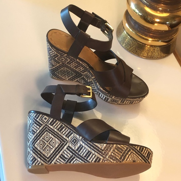 Tahari Stevie Brown Leather Wedge-Pre❤️’d - Picture 3 of 6